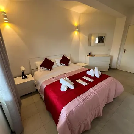 Penthouse Entire Apartment In Rome Exterior photo